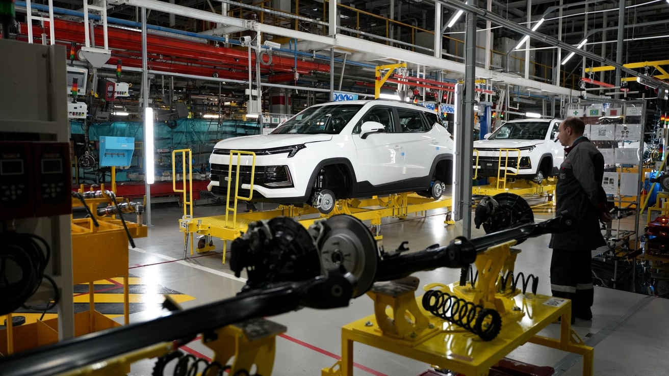 Moskvitch 3 vehicles roll off the assembly line at JSC Moscow Automobile Plant Moskvitch, 2022.