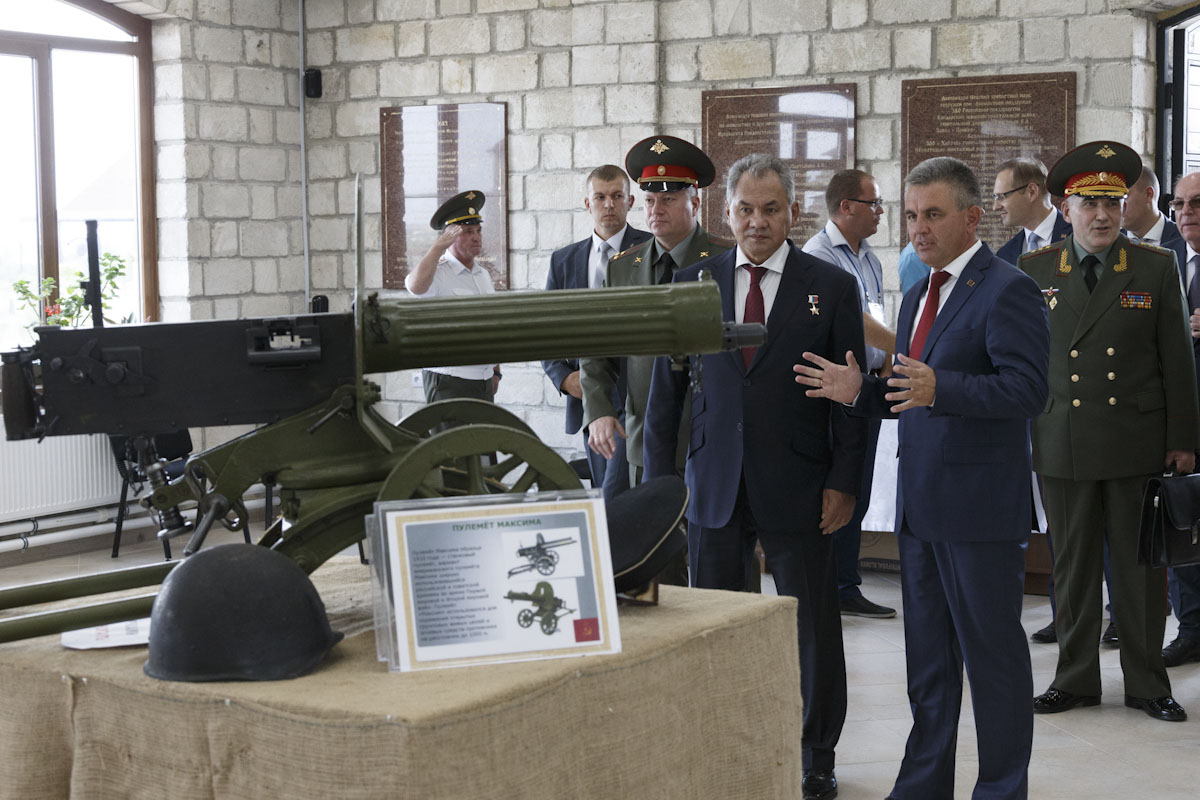 Vadim Krasnoselsky with Russian Minister of Defense Sergei Shoigu, 2019.